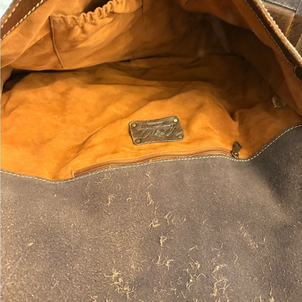 Patricia Nash Distressed Brown Leather Messenger Bag